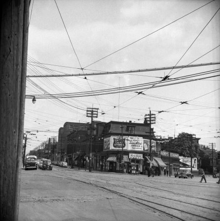 QKRQ intersection facing E 1953